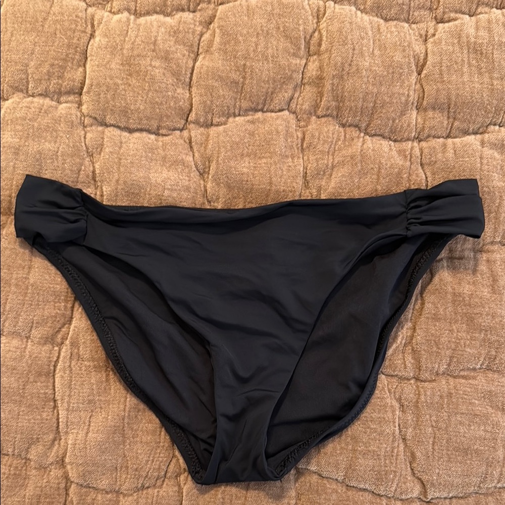 Classic Trina Turk Monaco Shirred Hipster Black Women's Swim Bottom - Picture 4 of 9